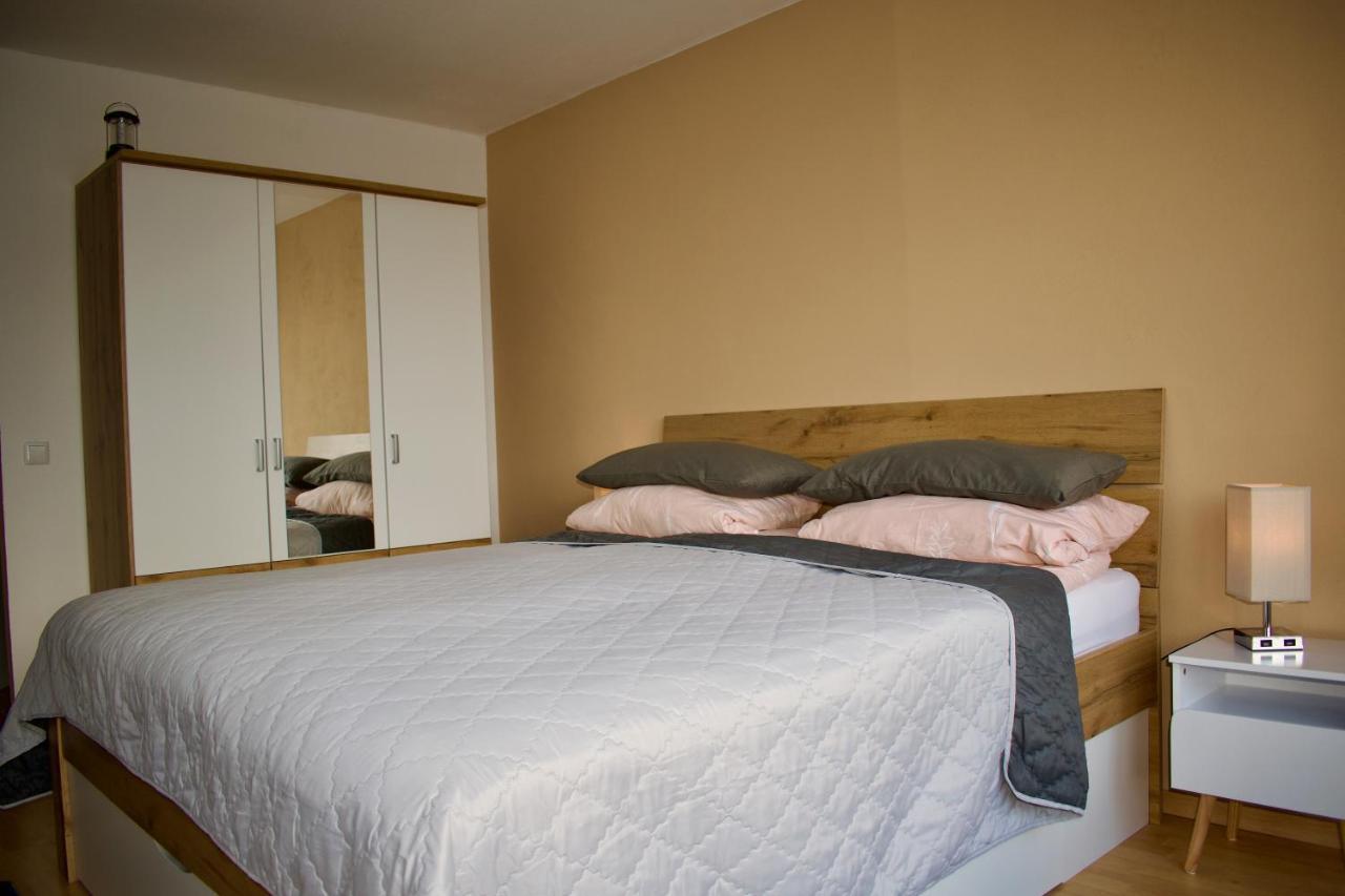 Appartement Mit Herrlicher Aussicht Uebers Murgtal Baiersbronn Exterior photo